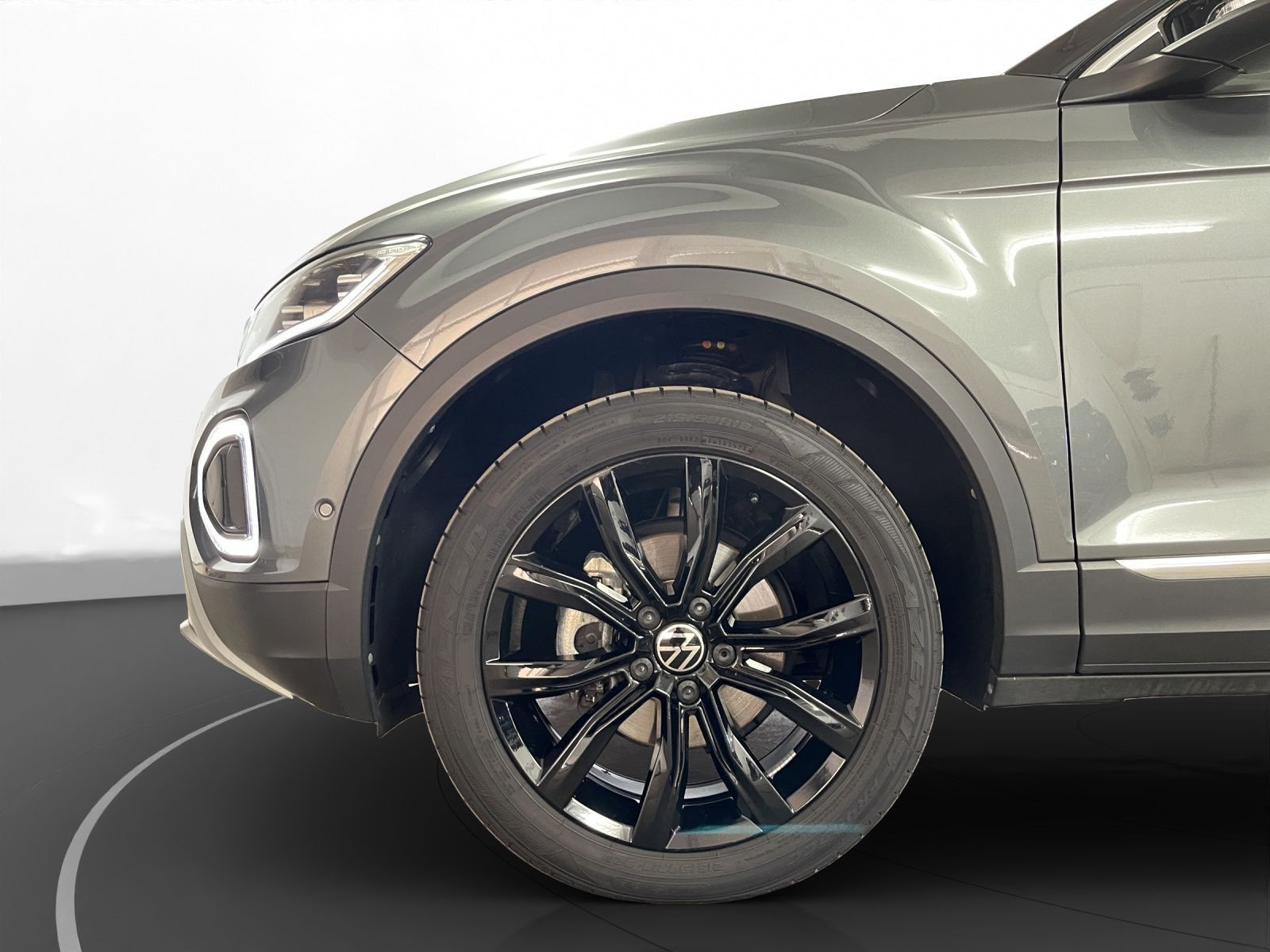 Volkswagen - T-Roc_13