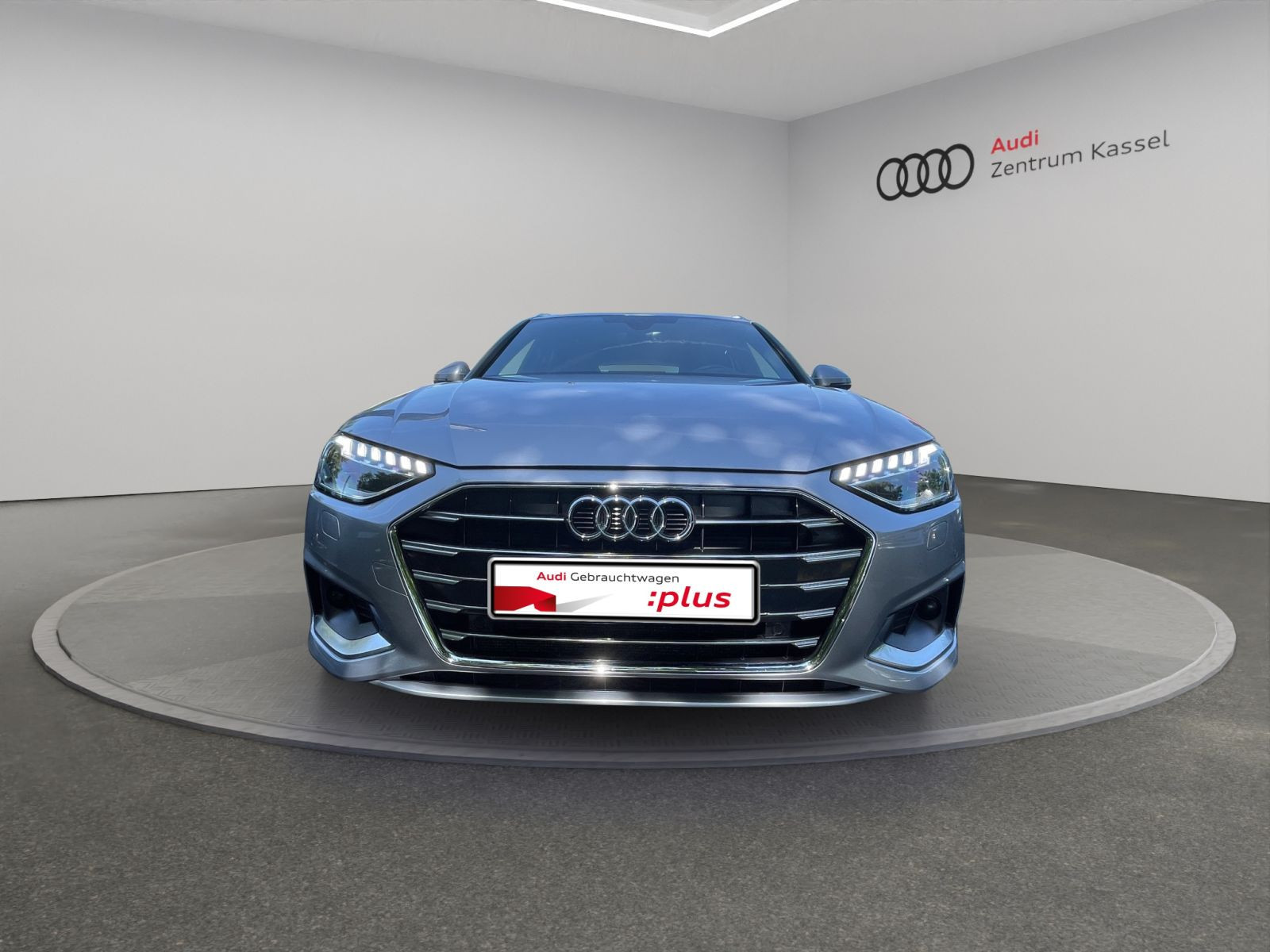 Audi - A4 Avant_8