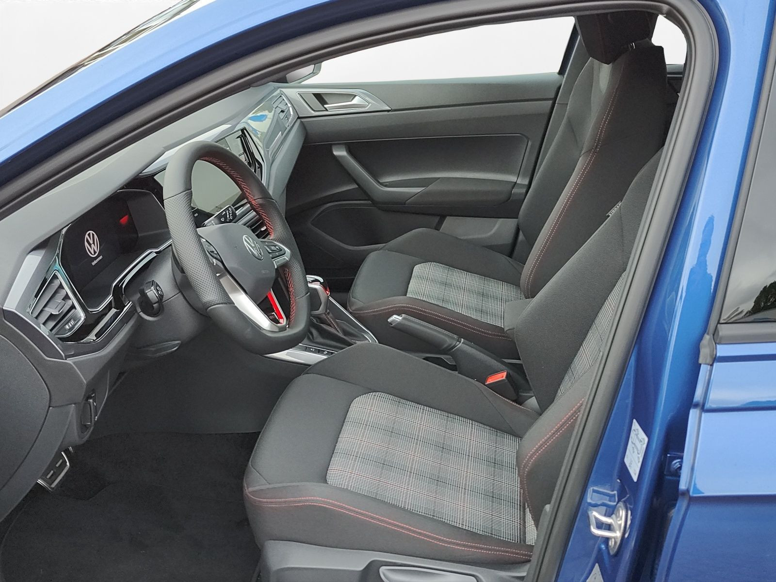 Volkswagen - Polo_4