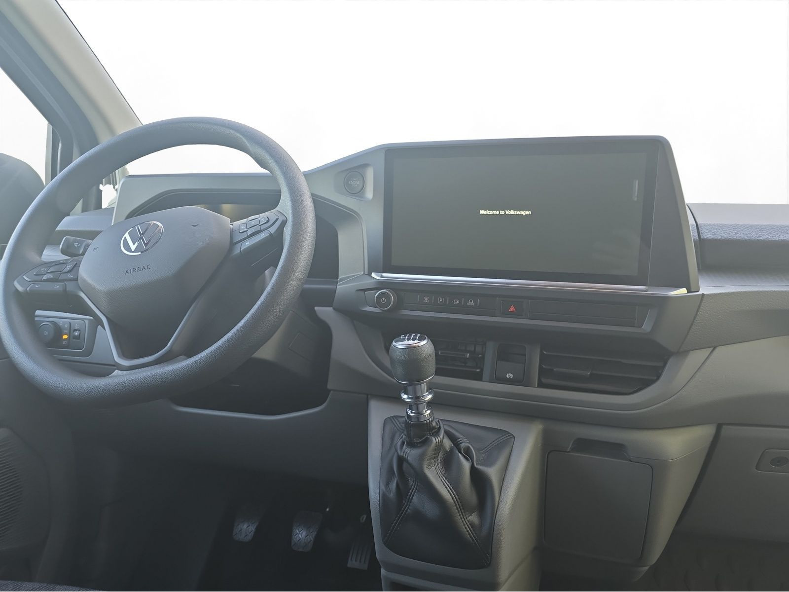 Volkswagen - T7 Transporter_4