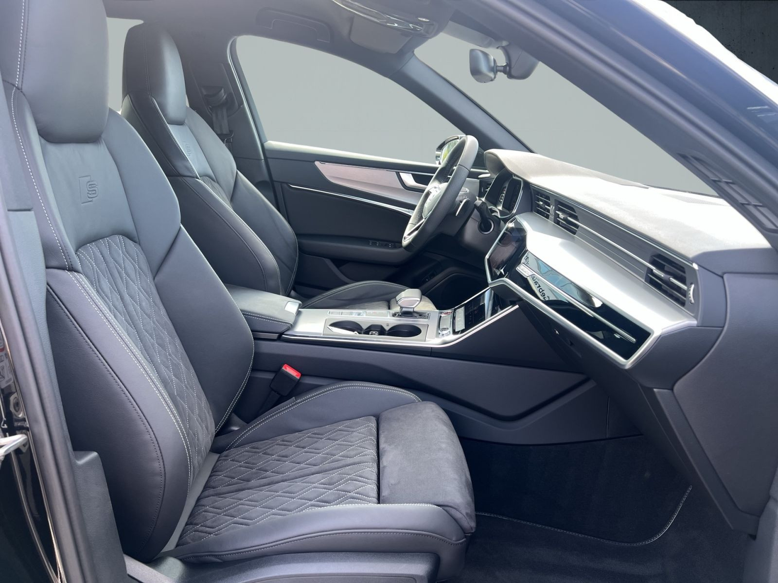 Audi - S6 Limousine_17