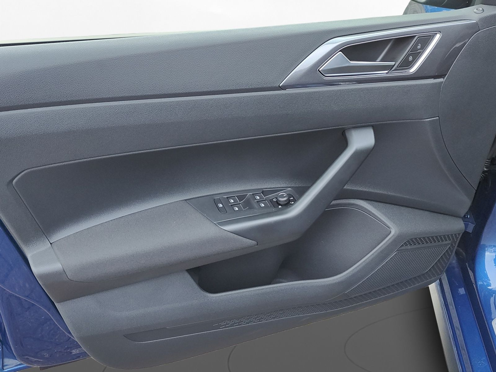 Volkswagen - Polo_5