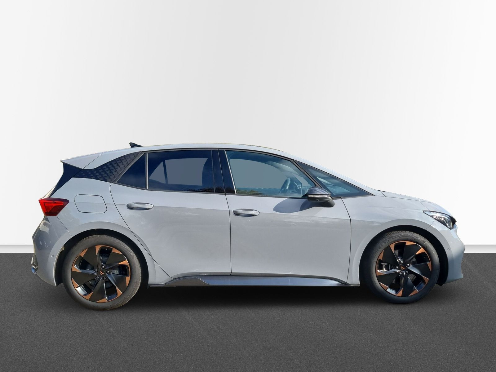 Cupra - Born_8