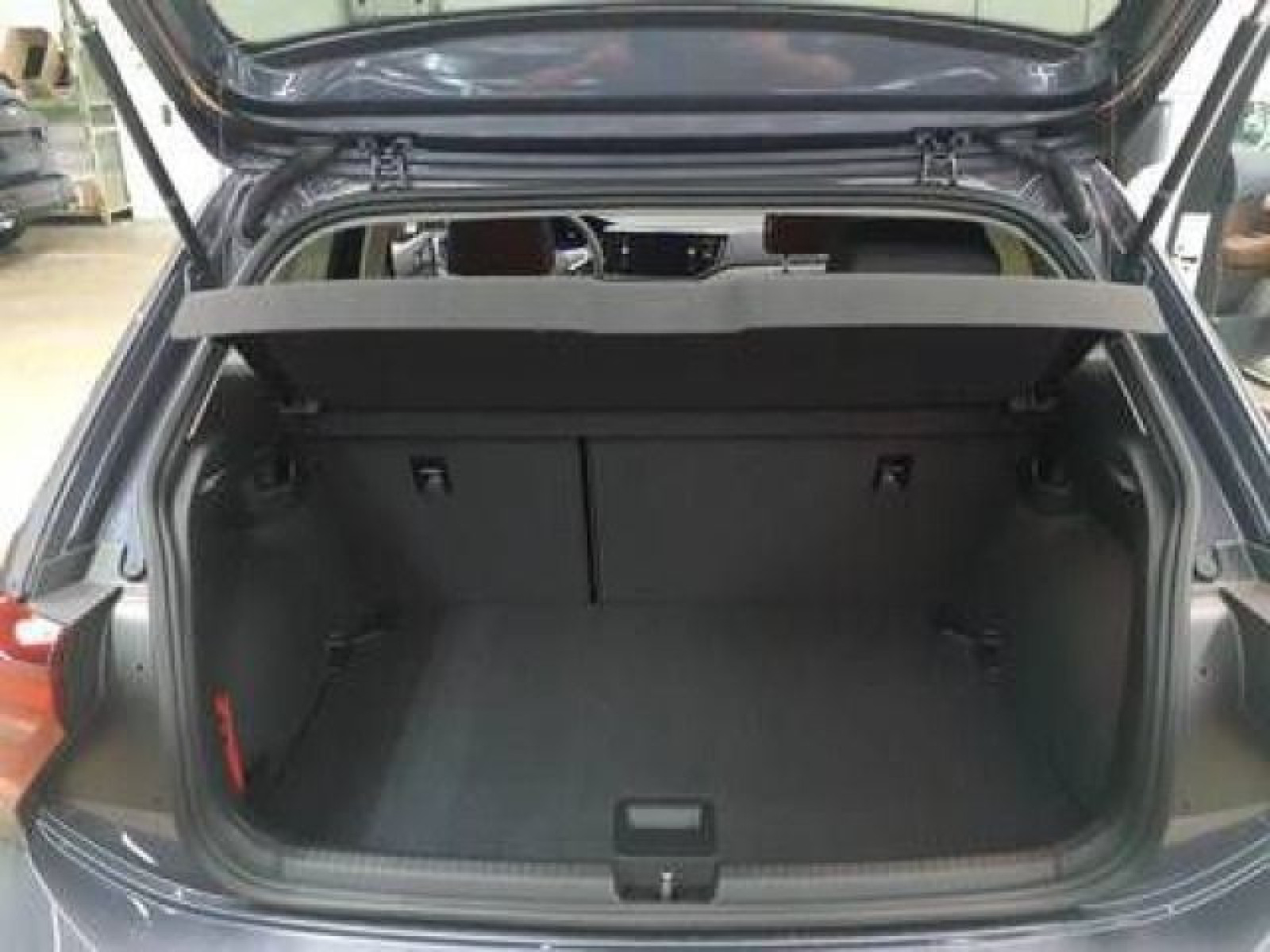 Volkswagen - Polo_5
