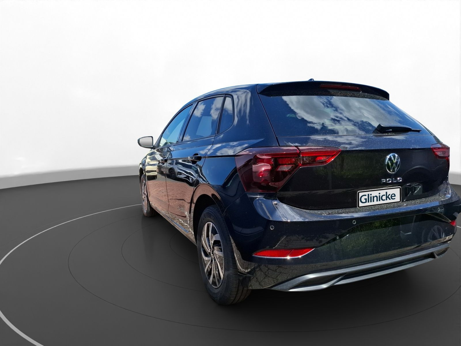 Volkswagen - Polo_6