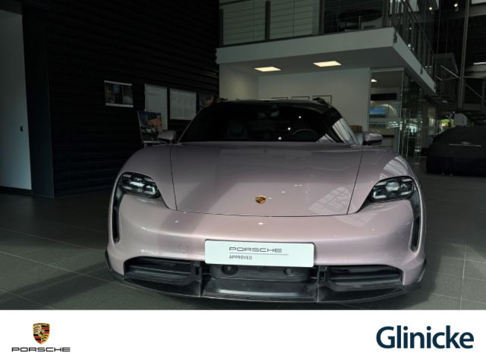 Porsche - Taycan_17