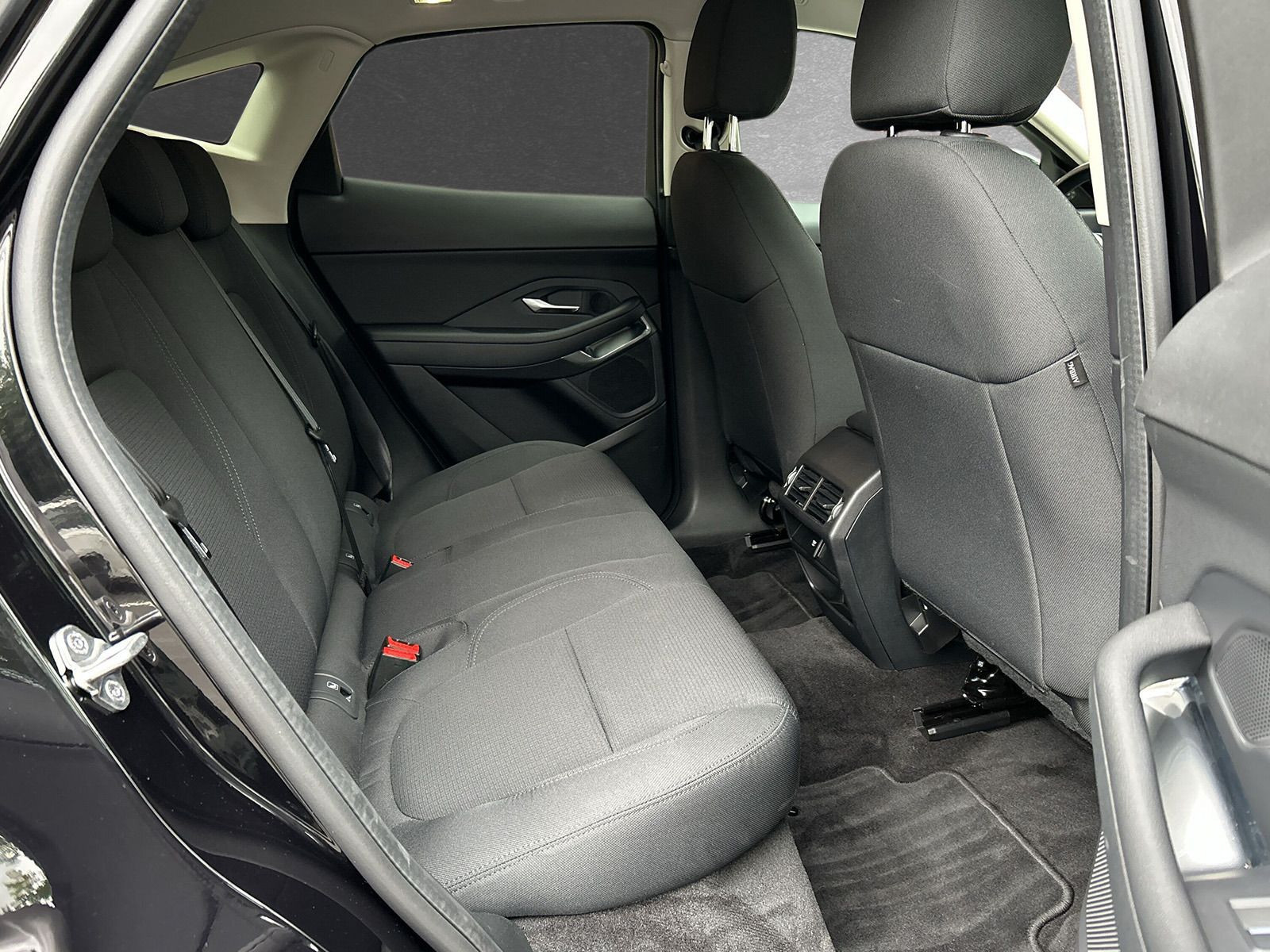 Jaguar - E-Pace_5 Jaguar - E-Pace_5