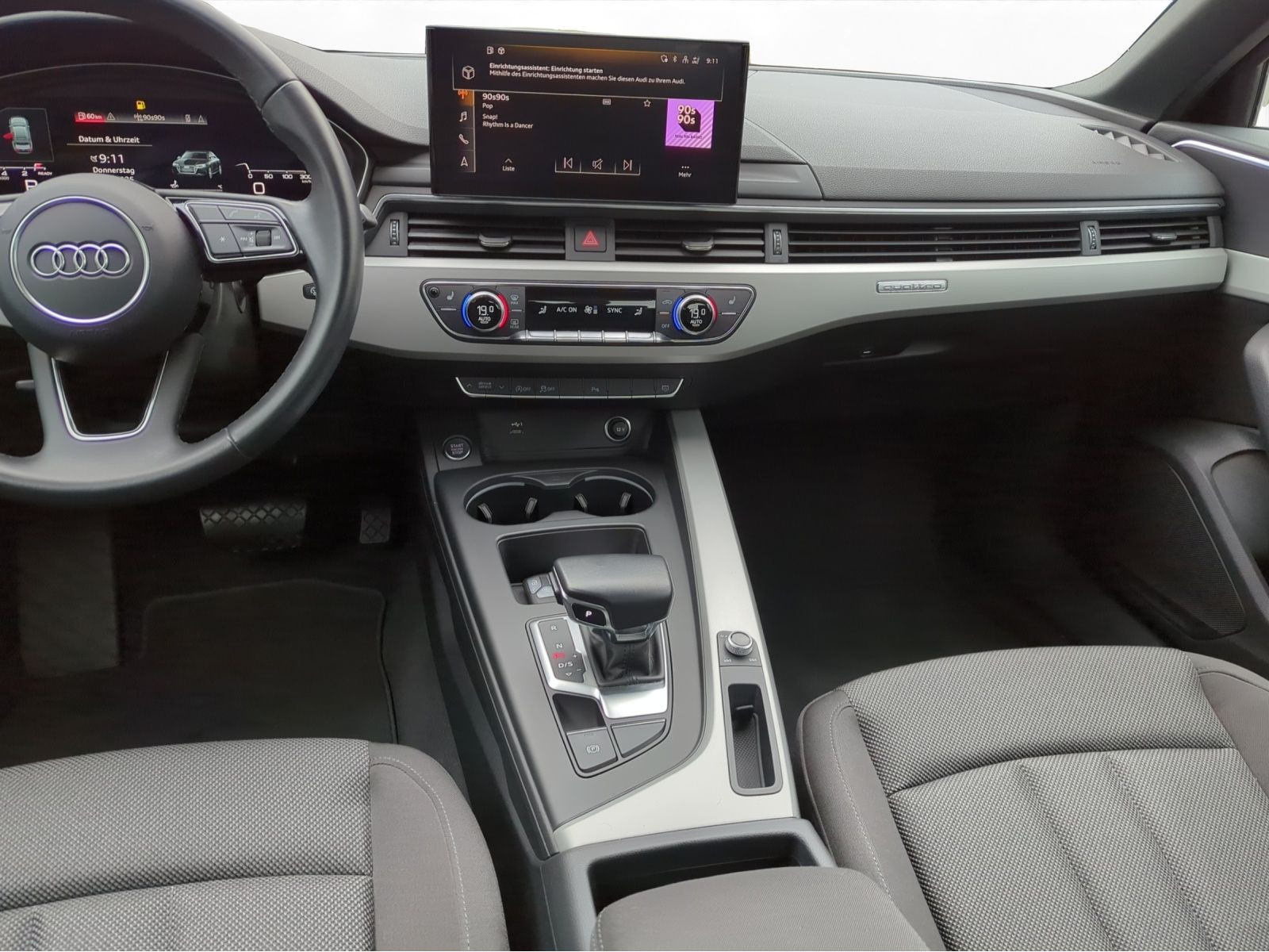 Audi - A4_7