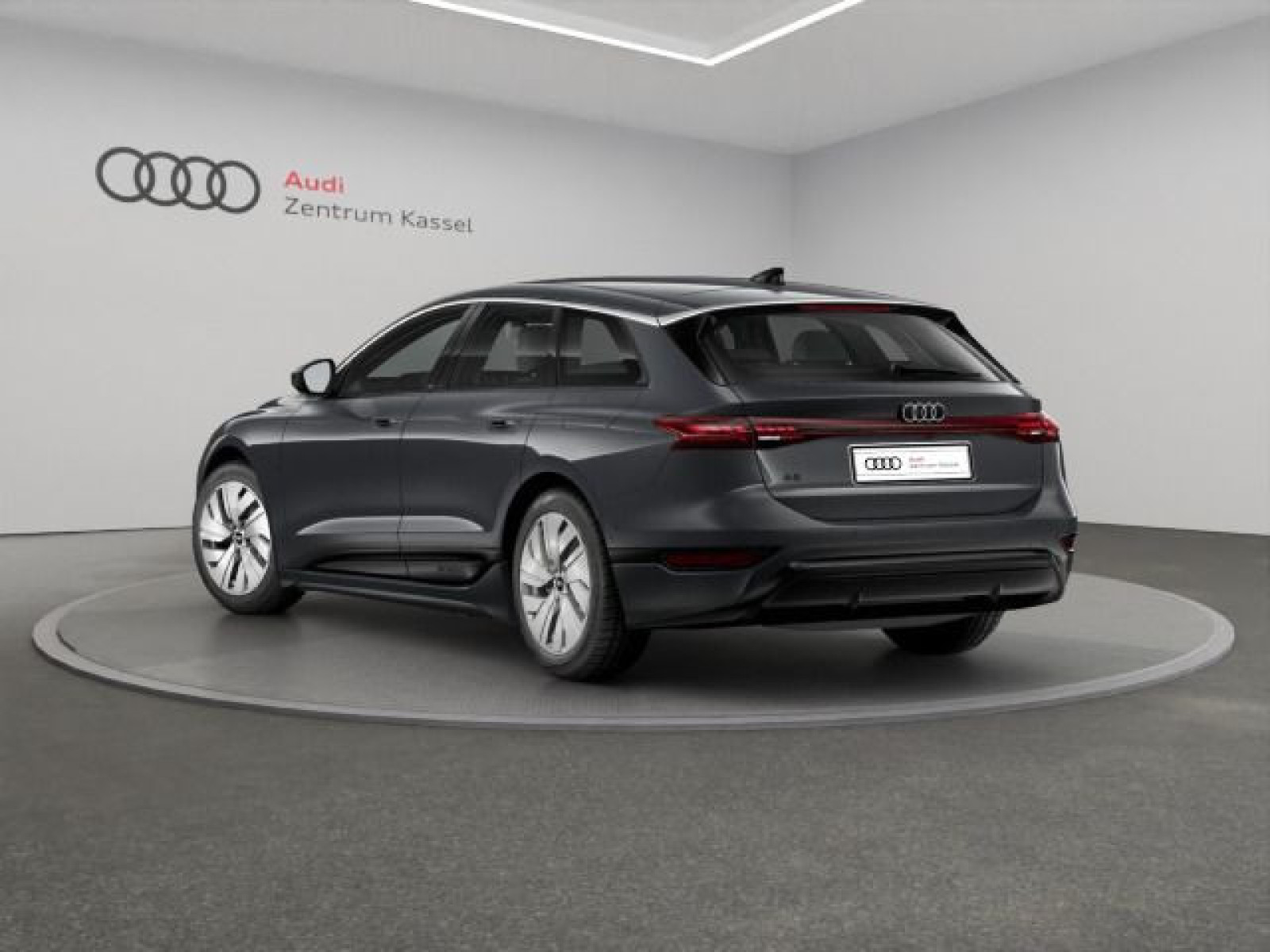 Audi - A6 Avant e-tron_5