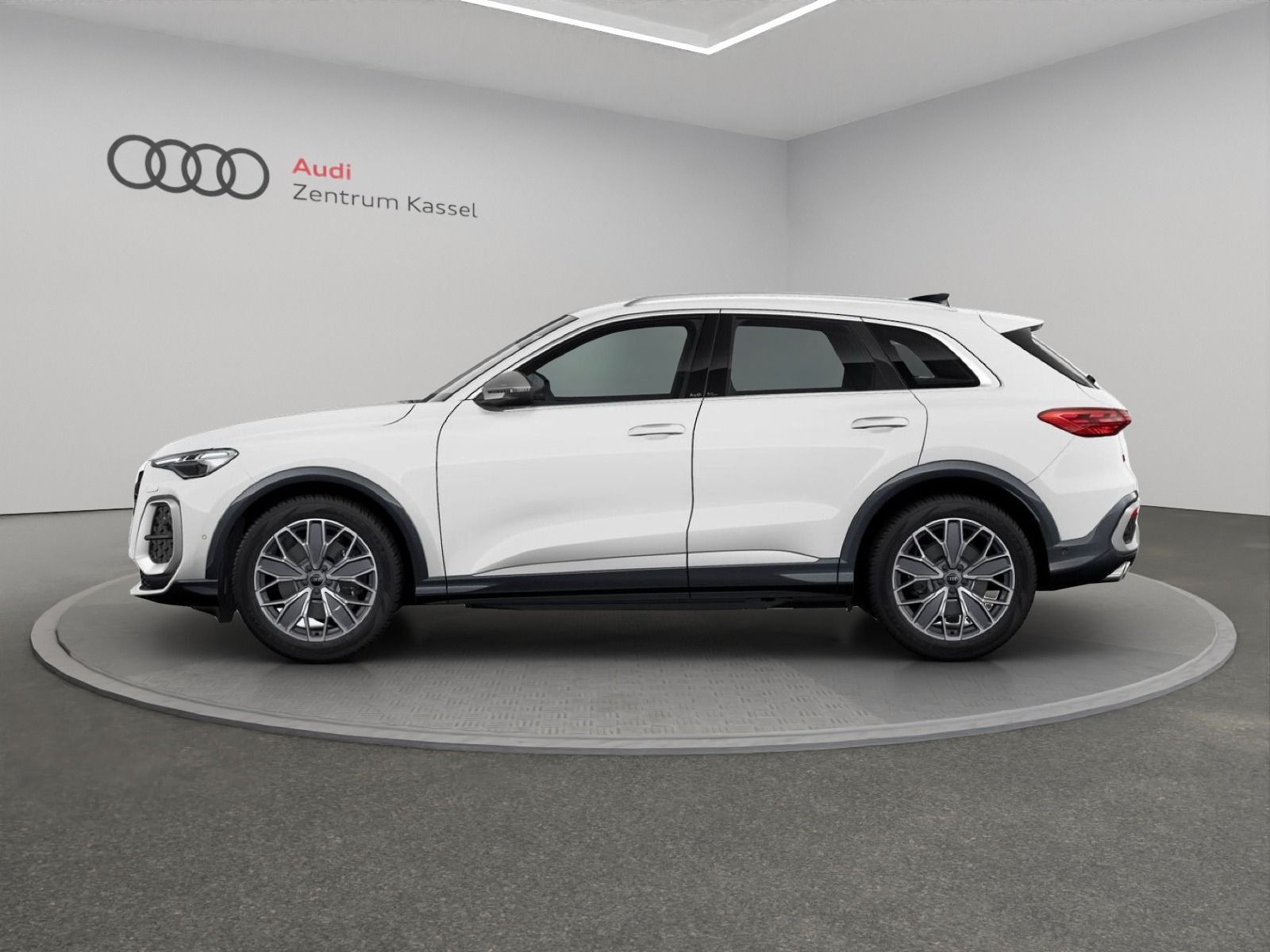 Audi - SQ5_4