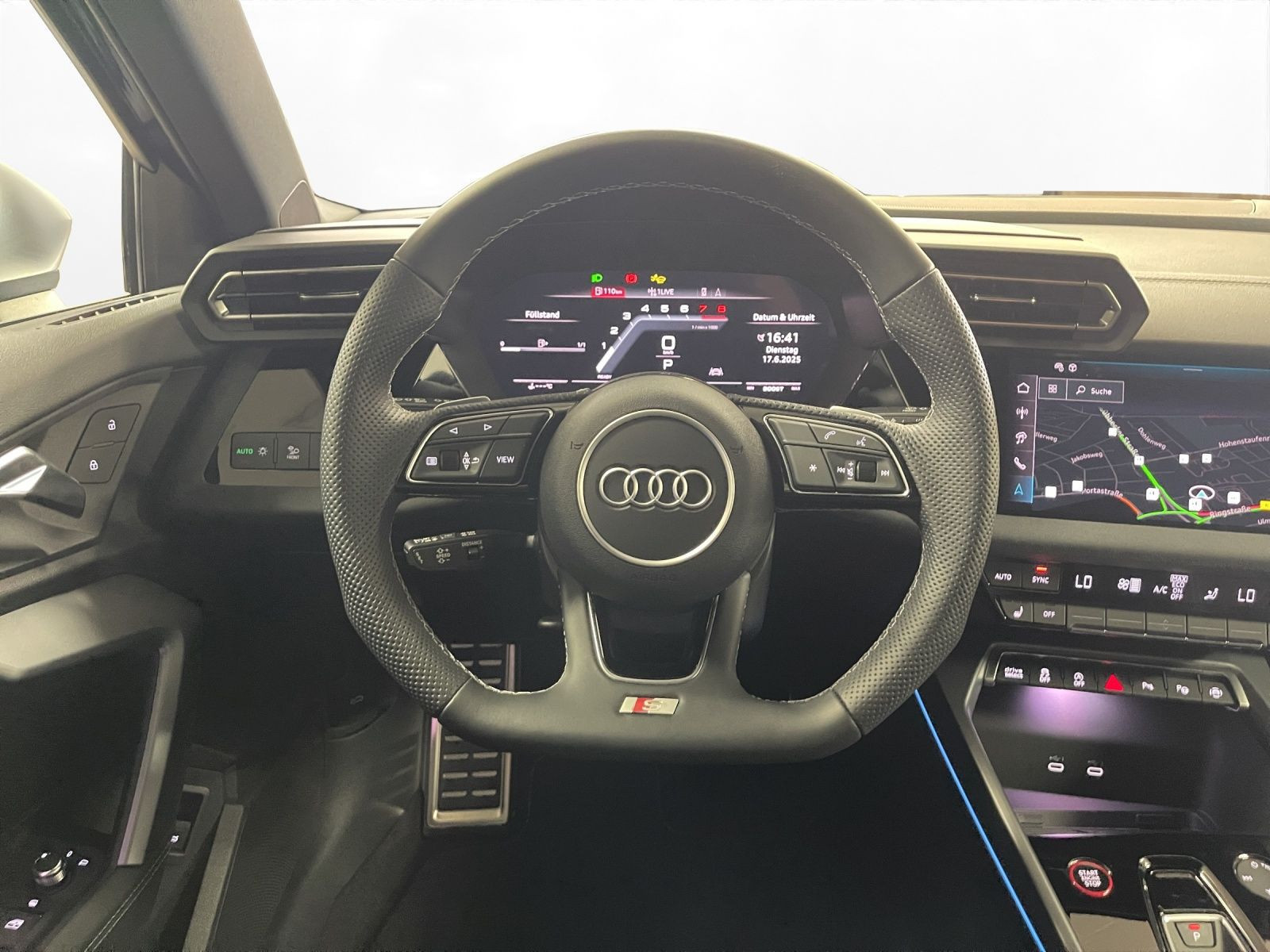 Audi - S3 Limousine_21