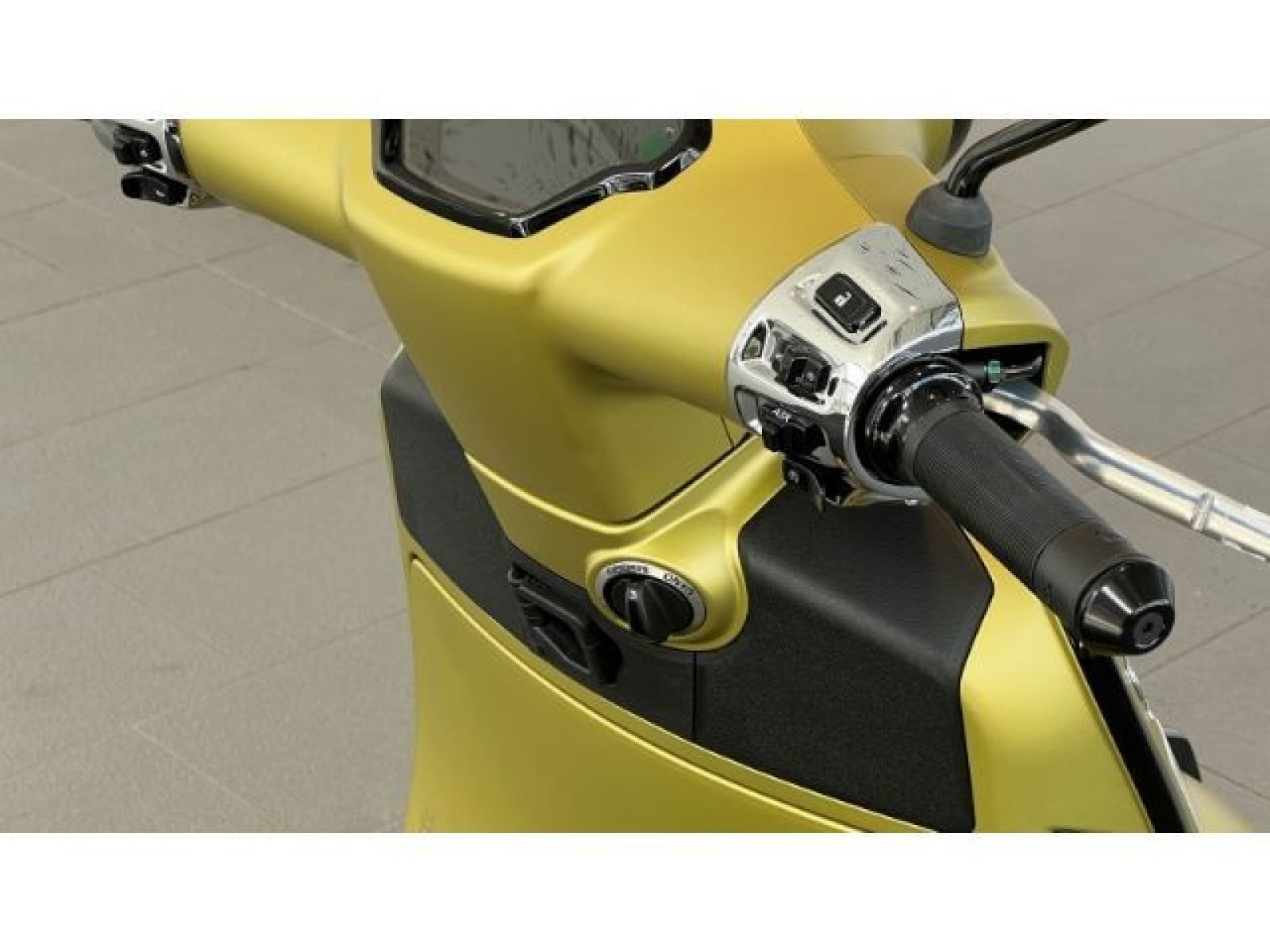 Piaggio - _13