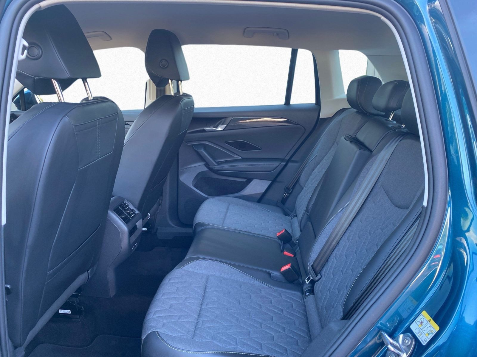 Volkswagen - Tiguan_14