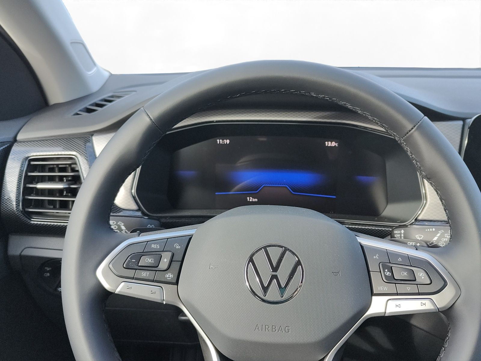 Volkswagen - T-Cross_9
