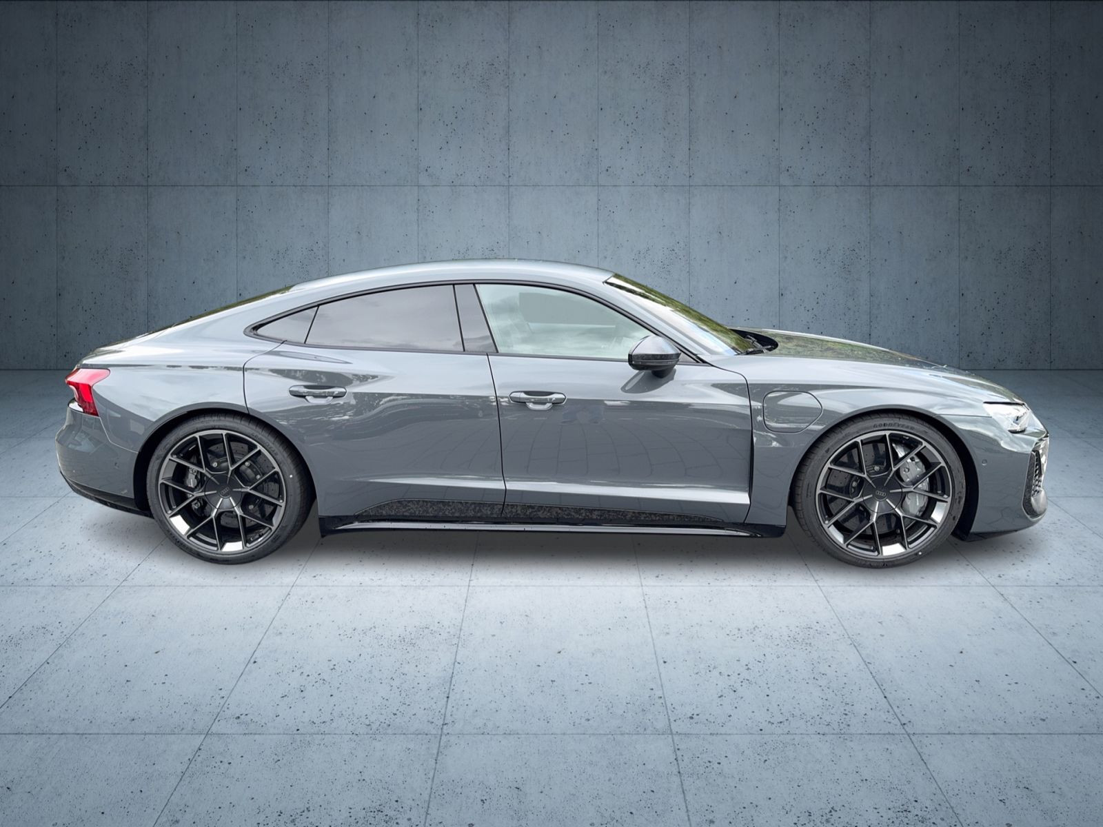 Audi - RS e-tron GT_8