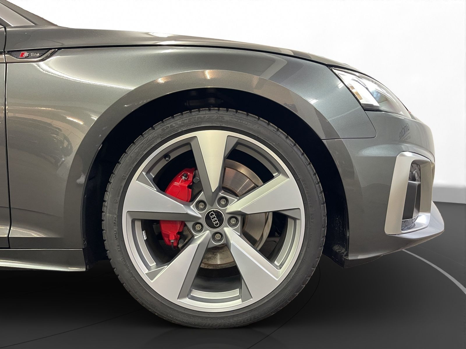 Audi - A5 Cabriolet_15