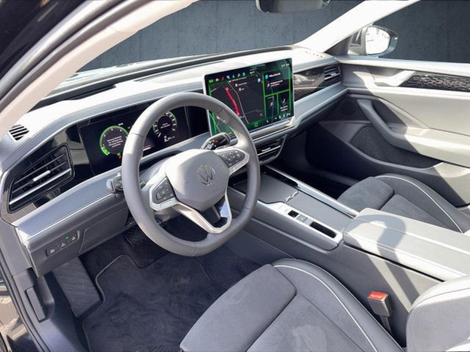 Volkswagen - Passat_11