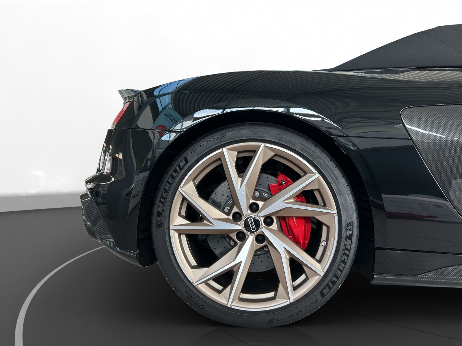 Audi - R8 Spyder_16