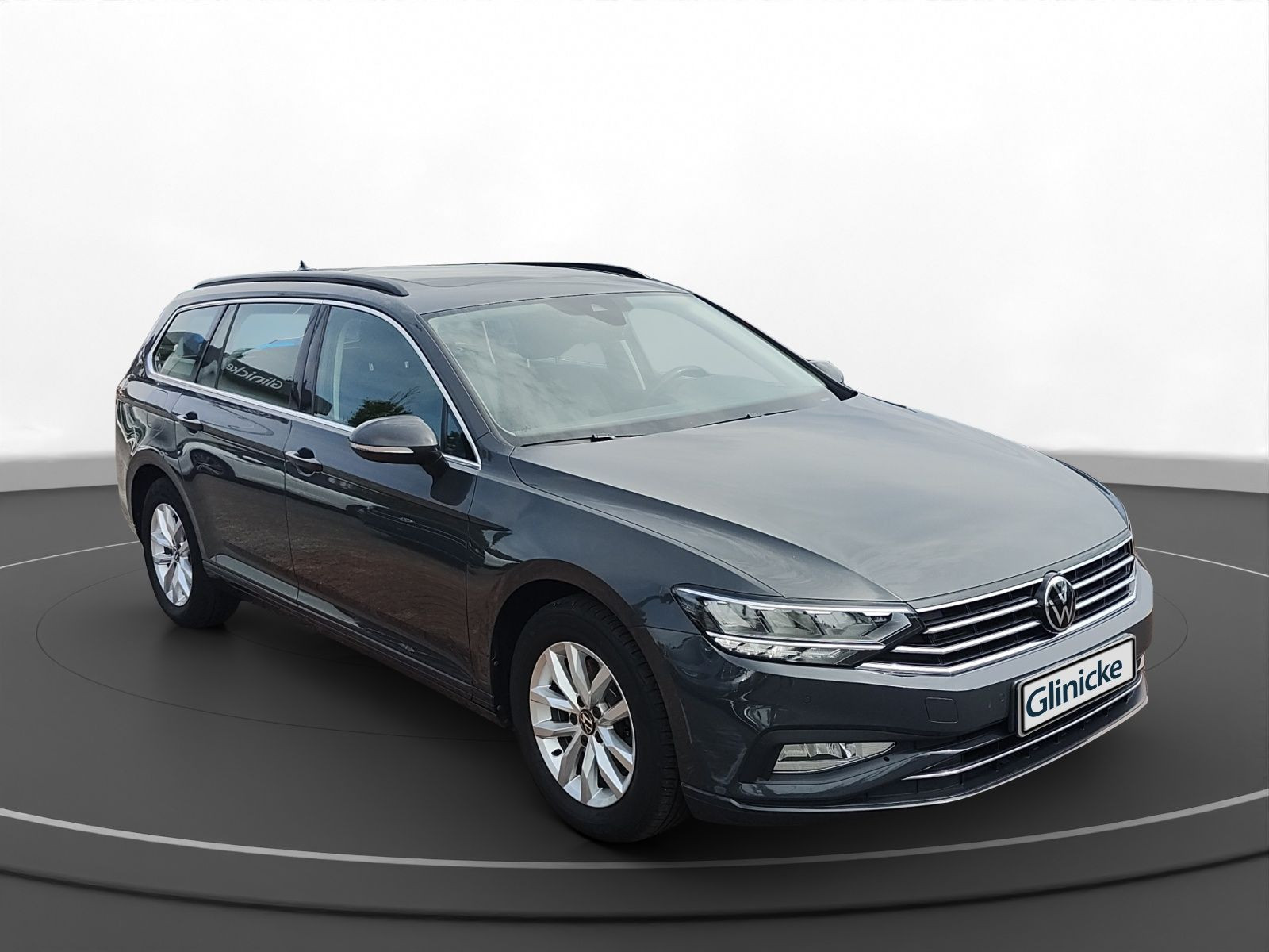 Volkswagen - Passat Variant_16