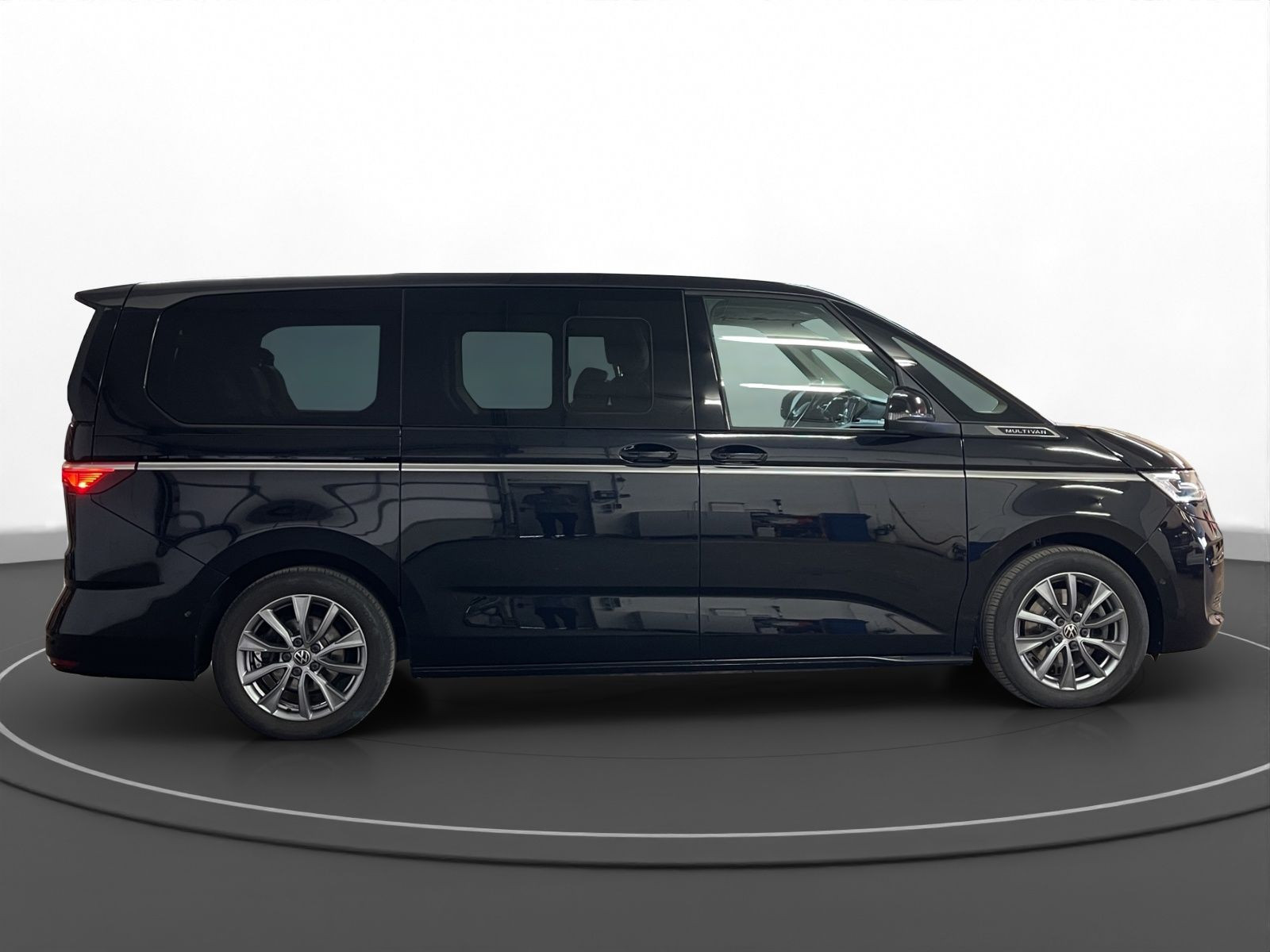 Volkswagen - Multivan_5