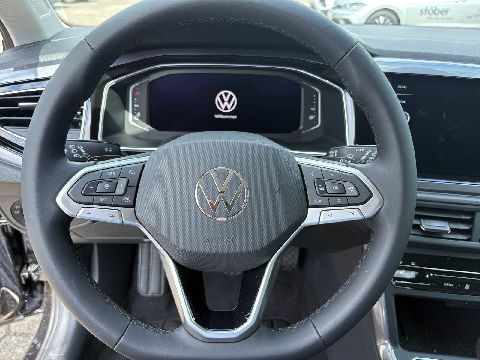 Volkswagen - Taigo_18