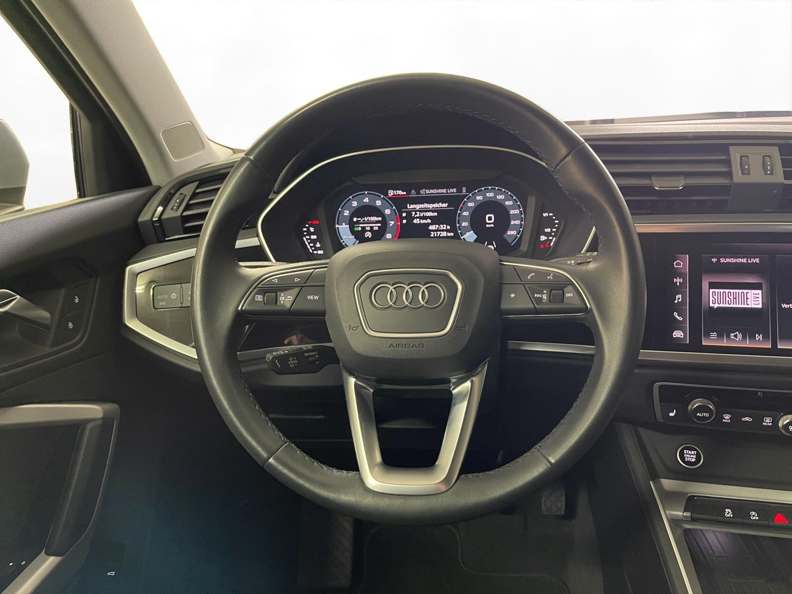 Audi - Q3_21 Audi - Q3_21