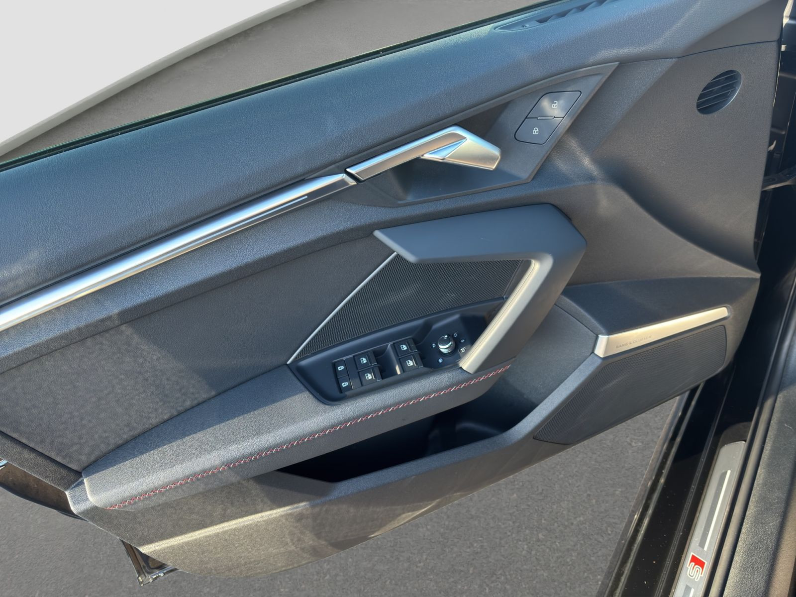 Audi - S3 Limousine_11