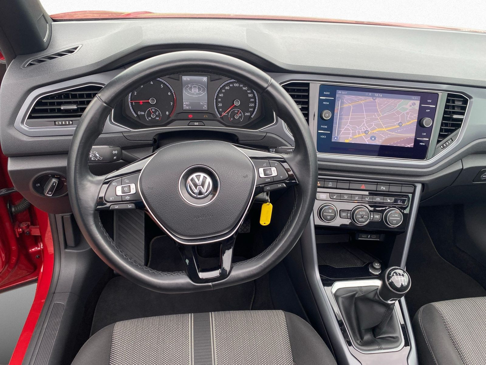 Volkswagen - T-Roc Cabriolet_13