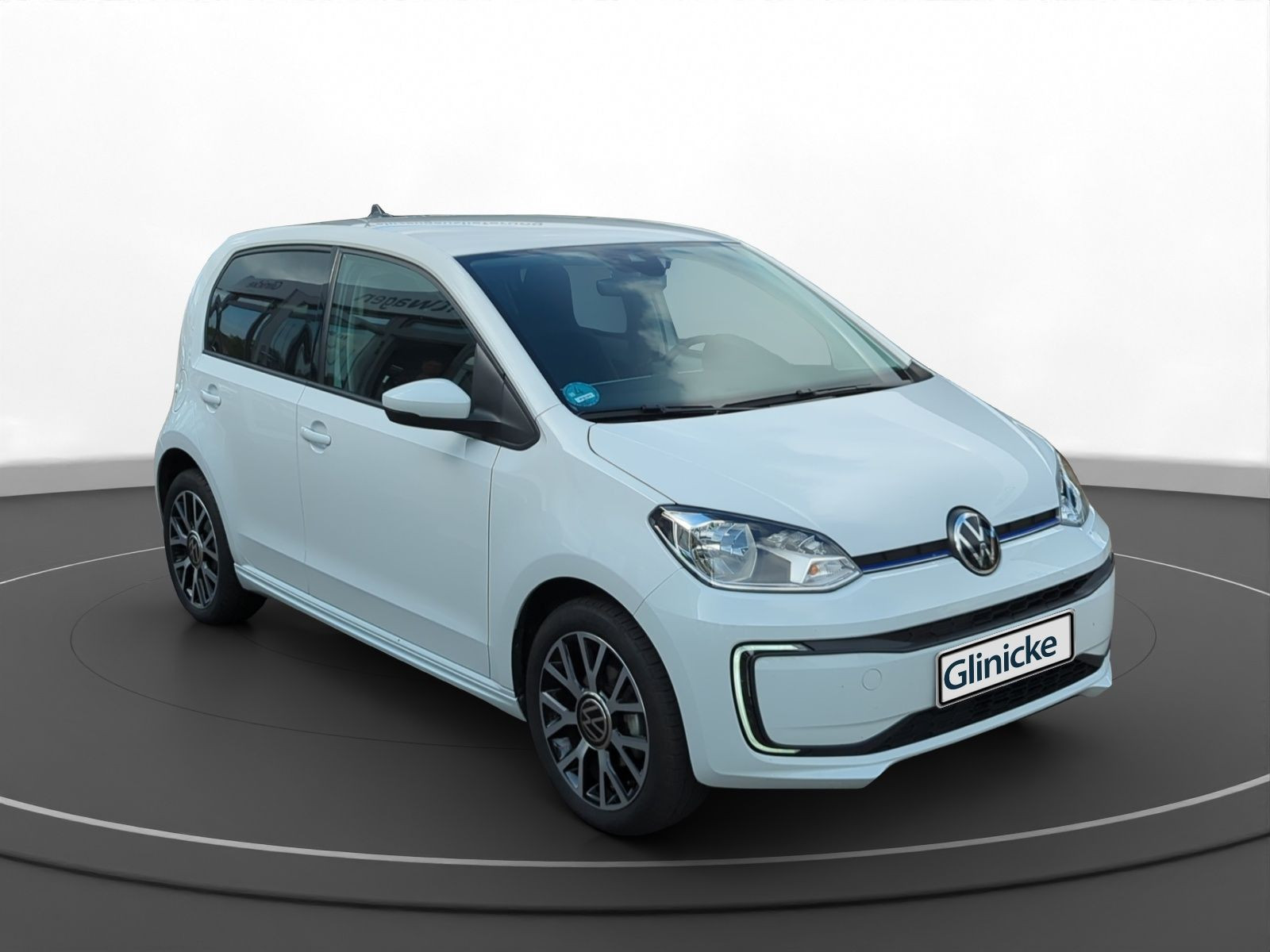Volkswagen - e-up!_12