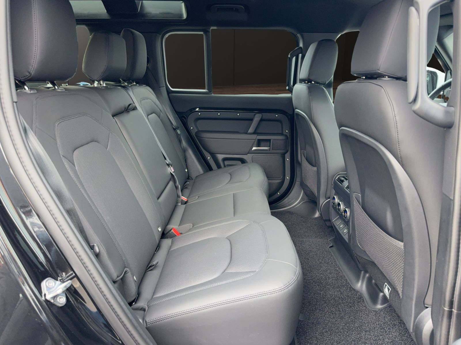 Land Rover - Defender_8