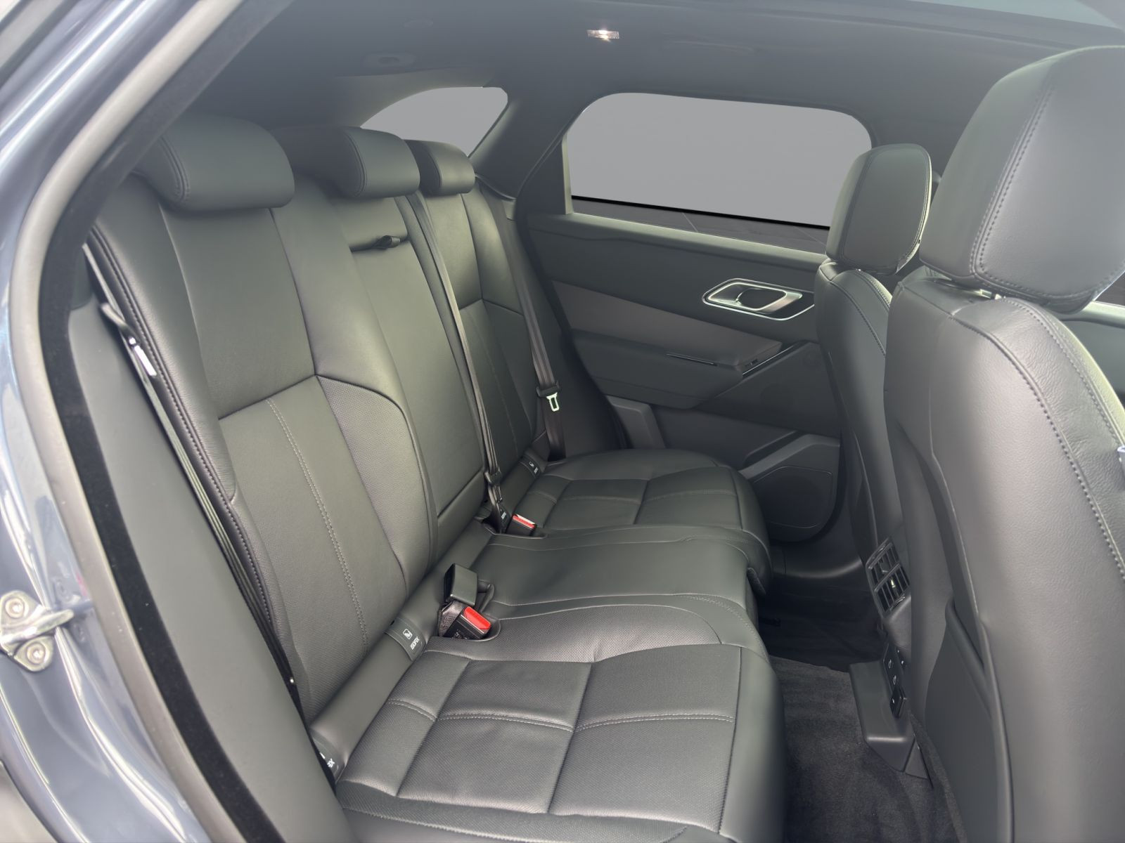 Land Rover - Range Rover Velar_5