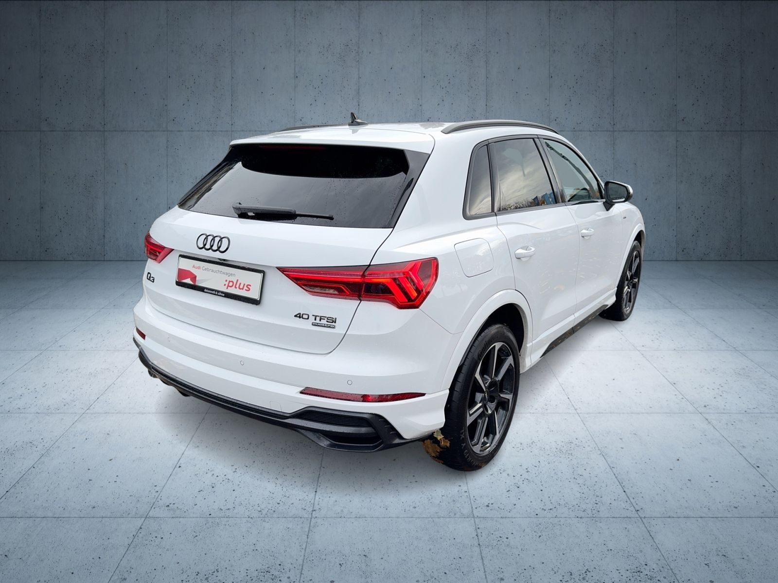 Audi - Q3_5 Audi - Q3_5