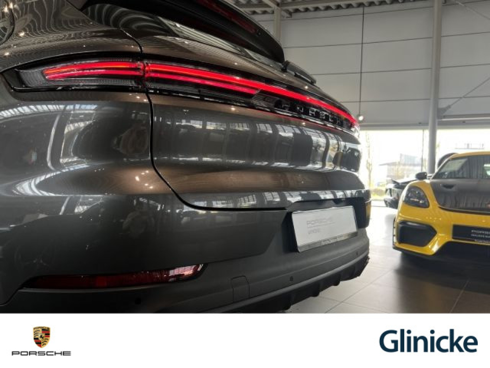 Porsche - Cayenne_31