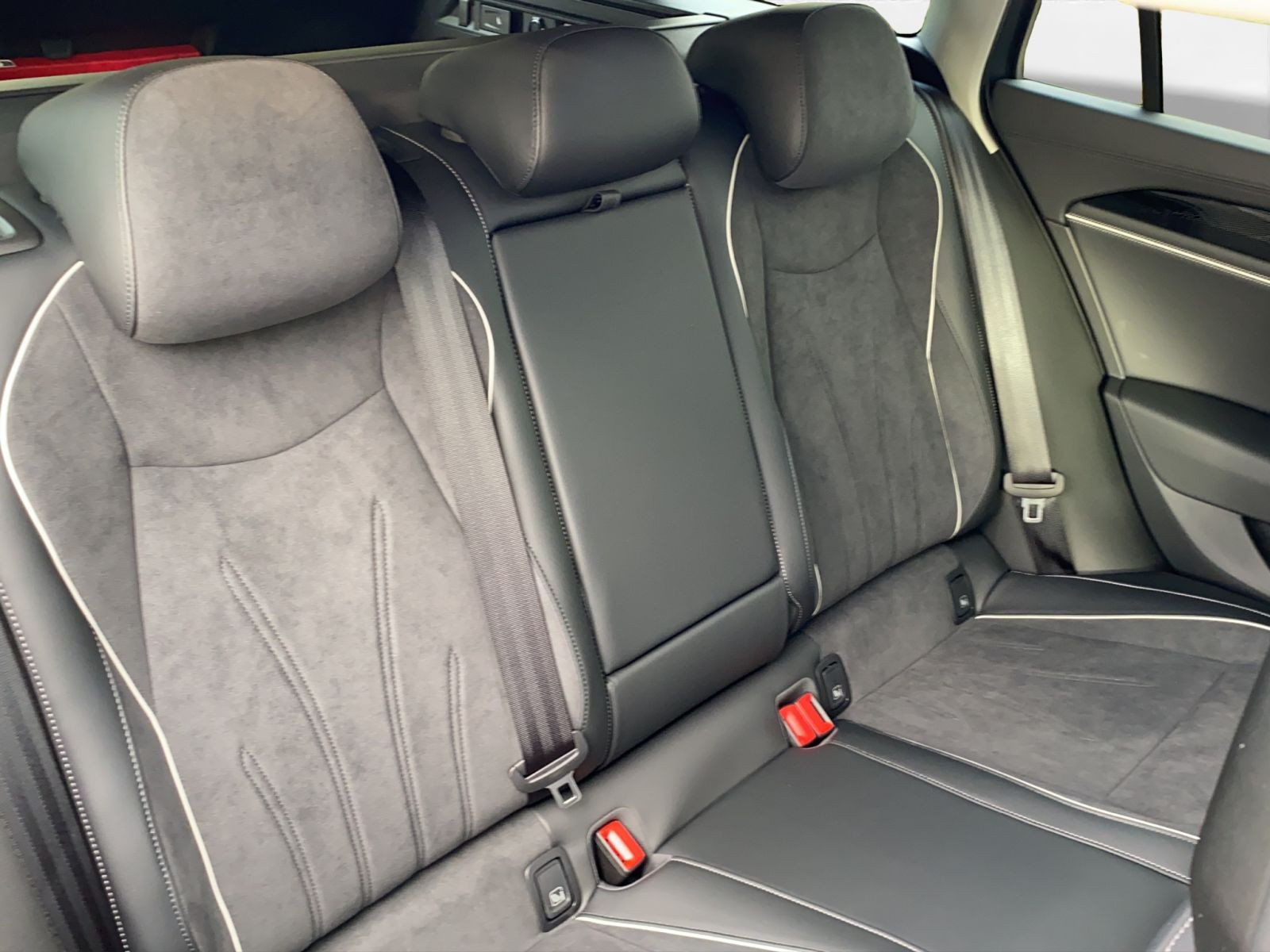 Volkswagen - Passat Variant_21
