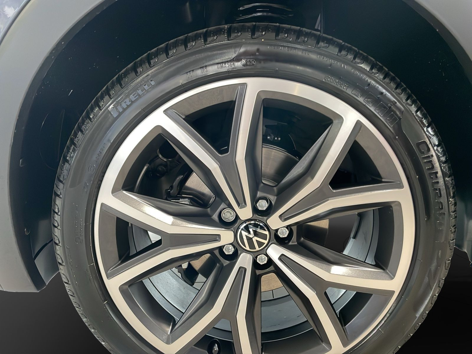 Volkswagen - T-Cross_5
