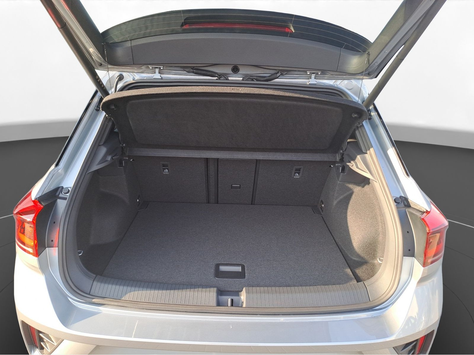 Volkswagen - T-Roc_19