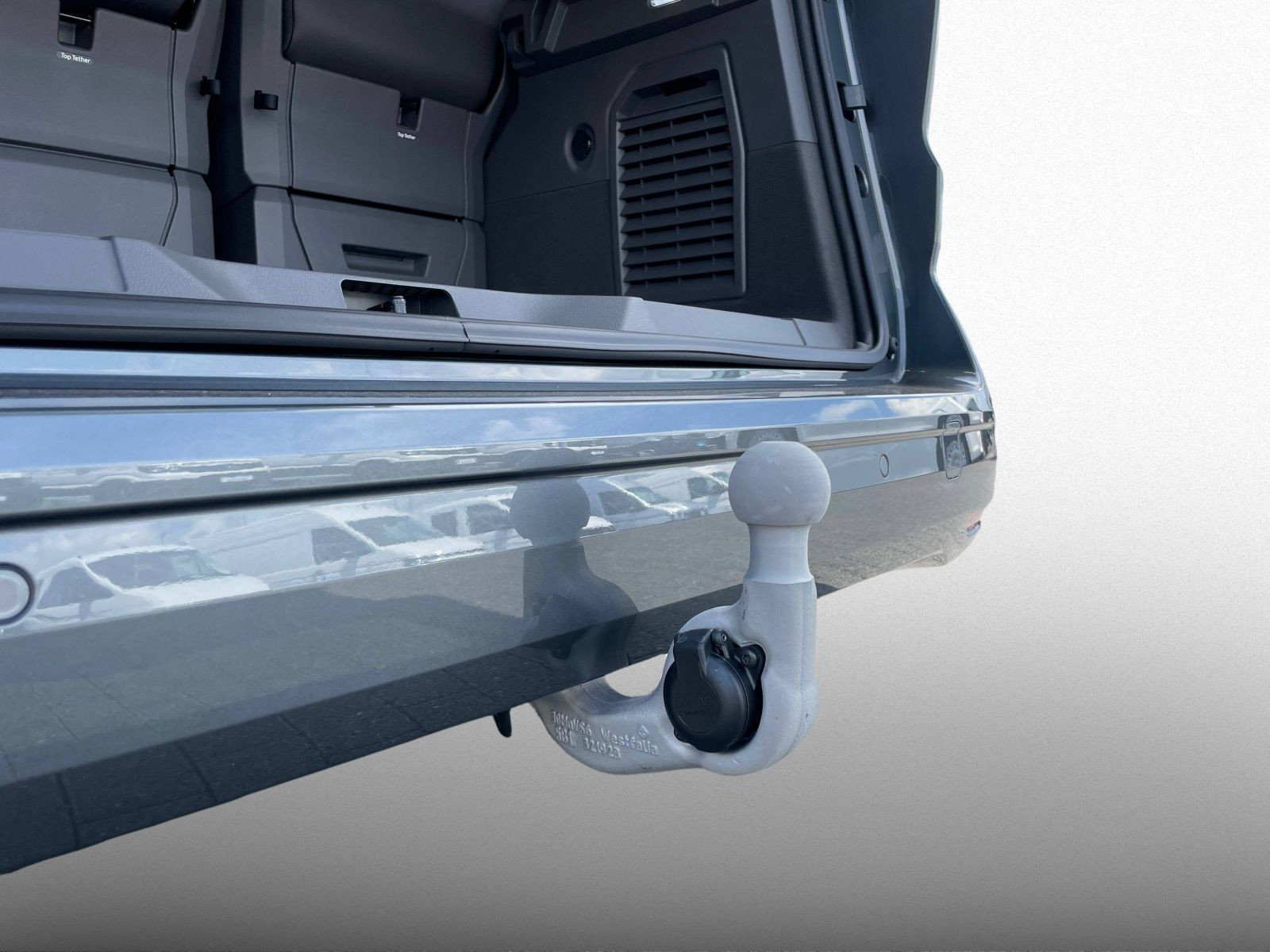 Volkswagen - Multivan_6