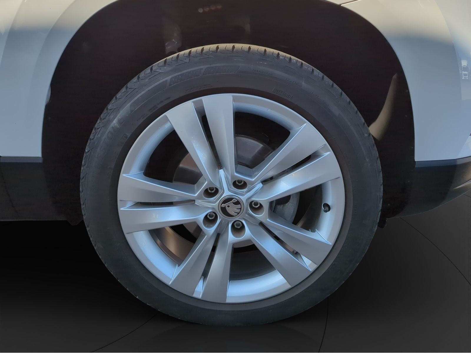 Škoda - Karoq_13