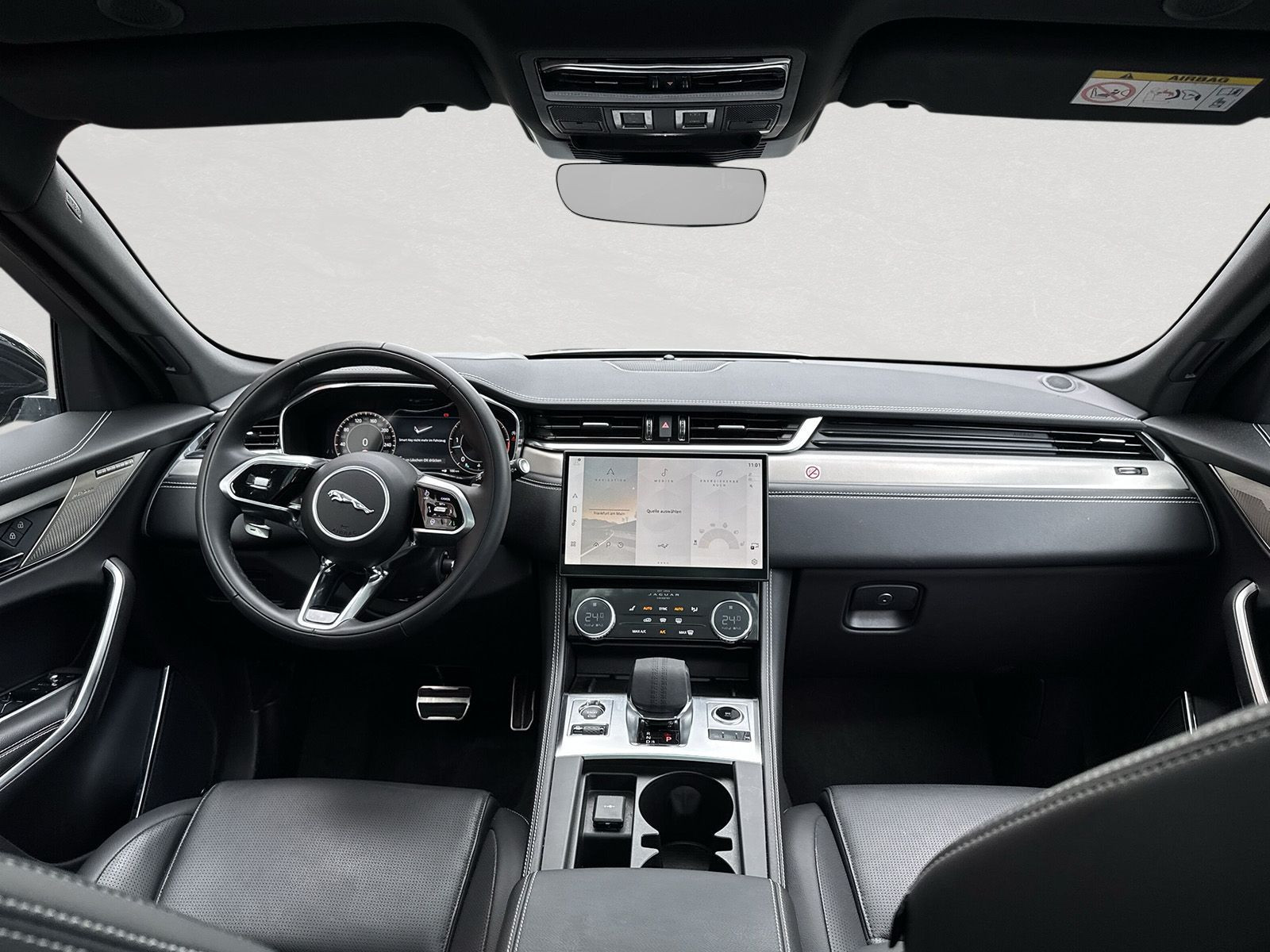 Jaguar - F-Pace_4