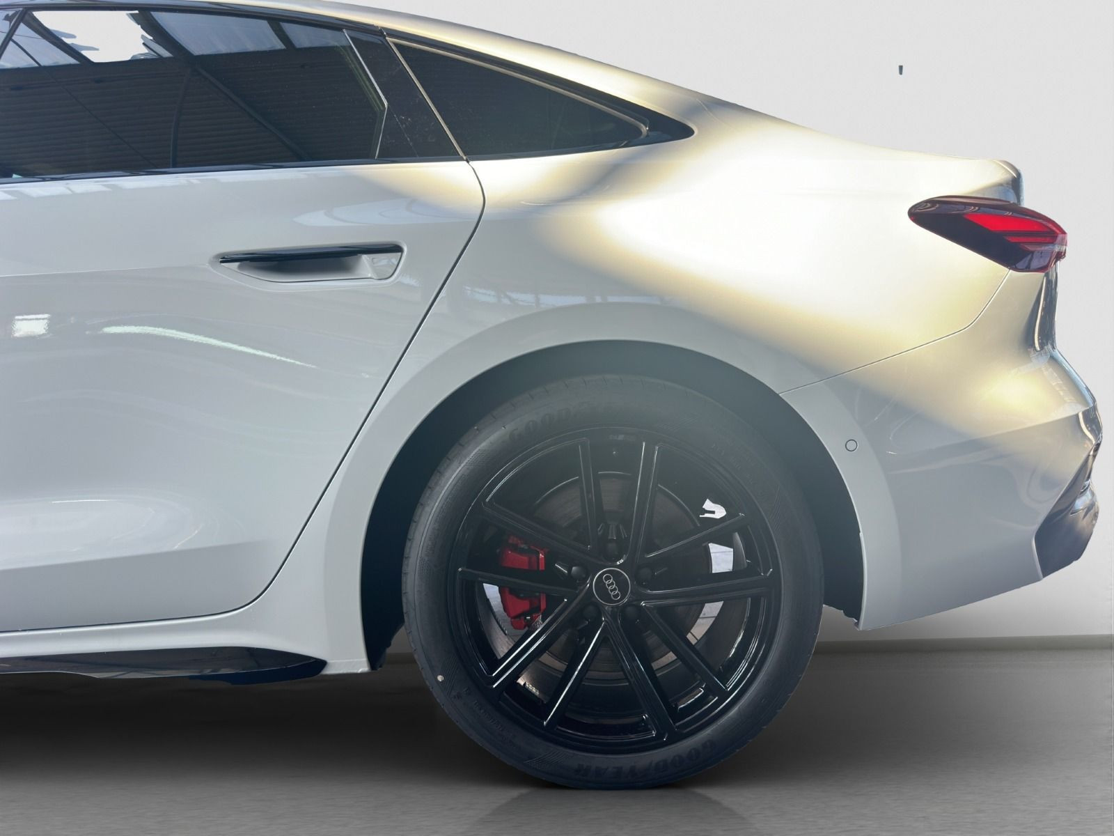 Audi - A5 Limousine_23