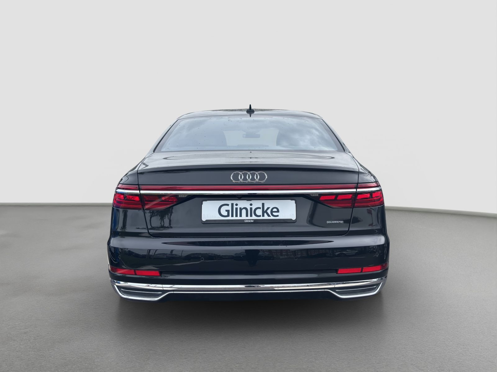 Audi - A8_5