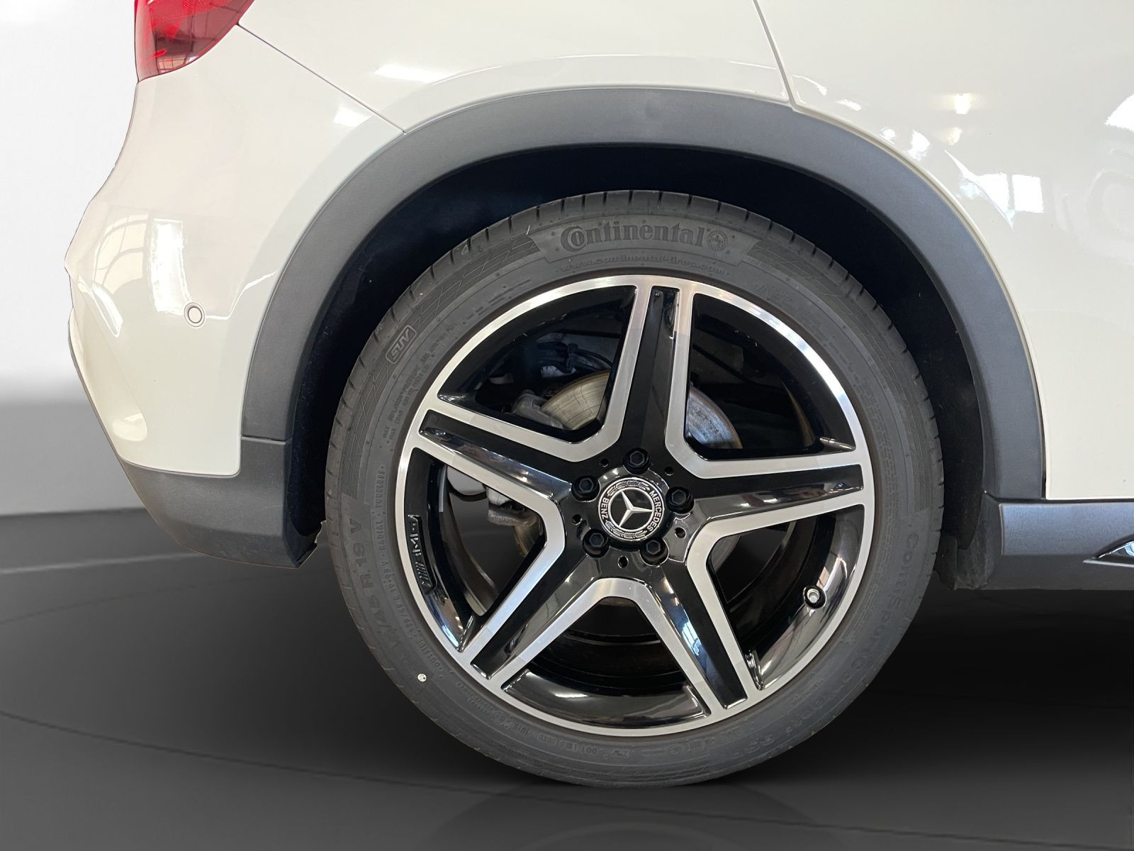 Mercedes-Benz - GLA 200_14
