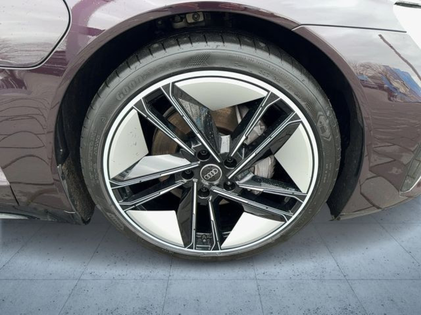 Audi - e-tron GT quattro_6