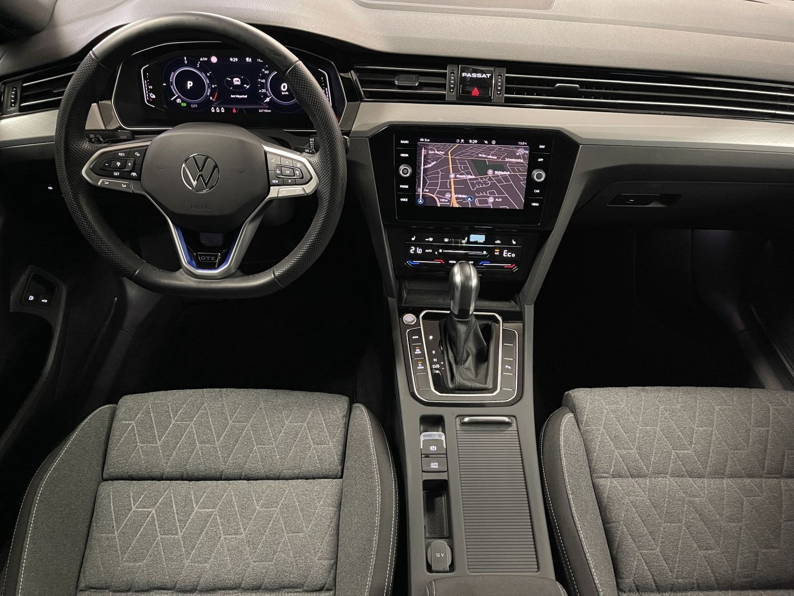 Volkswagen - Passat Variant_22