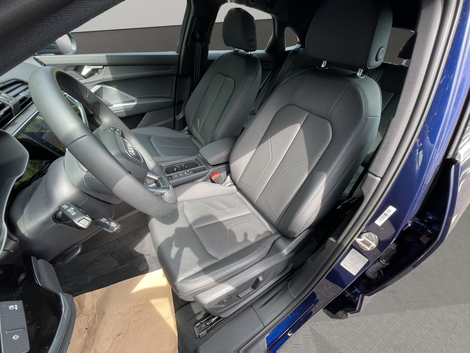Audi - Q3 Sportback_11