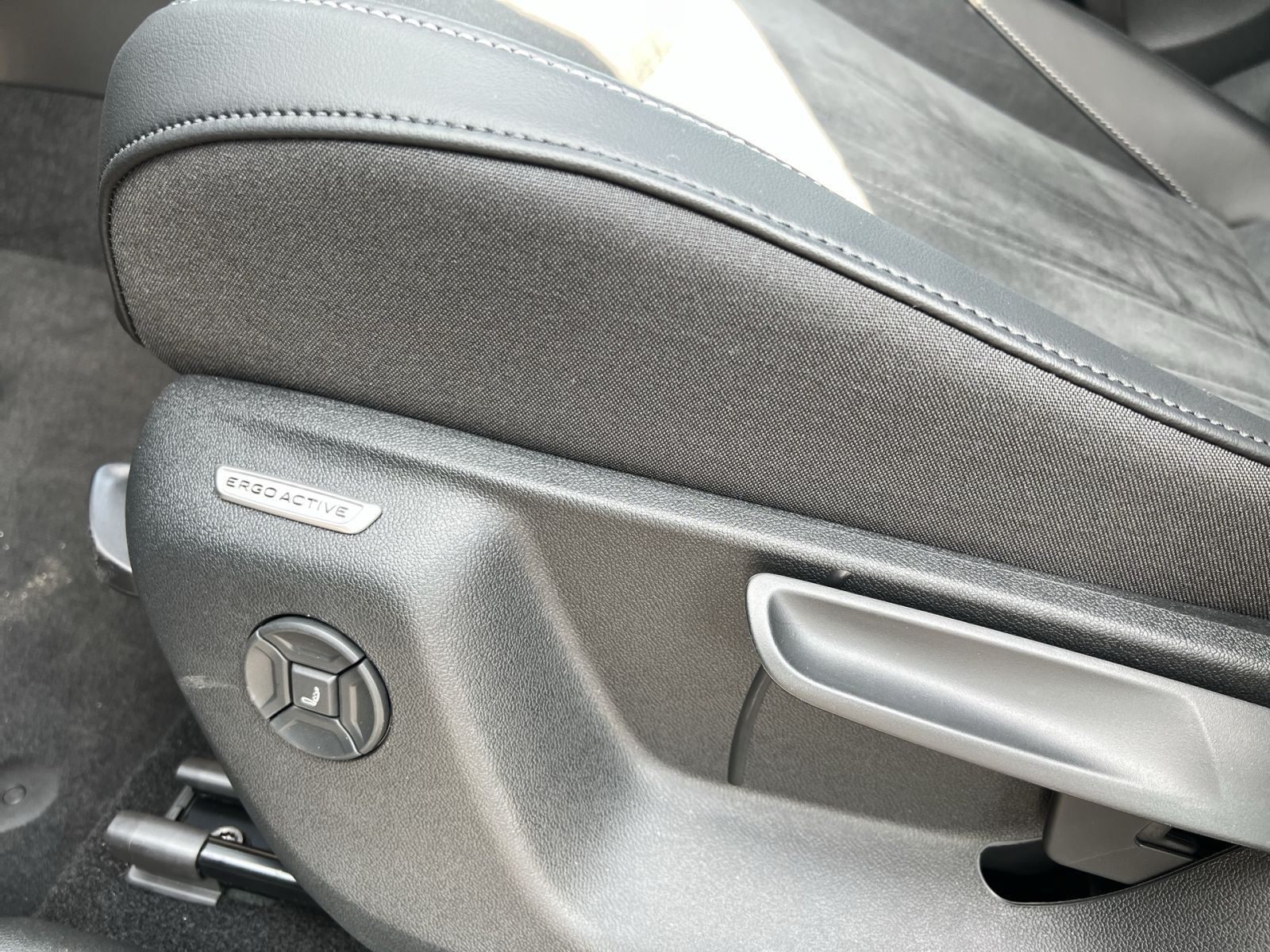 Volkswagen - Tiguan_22