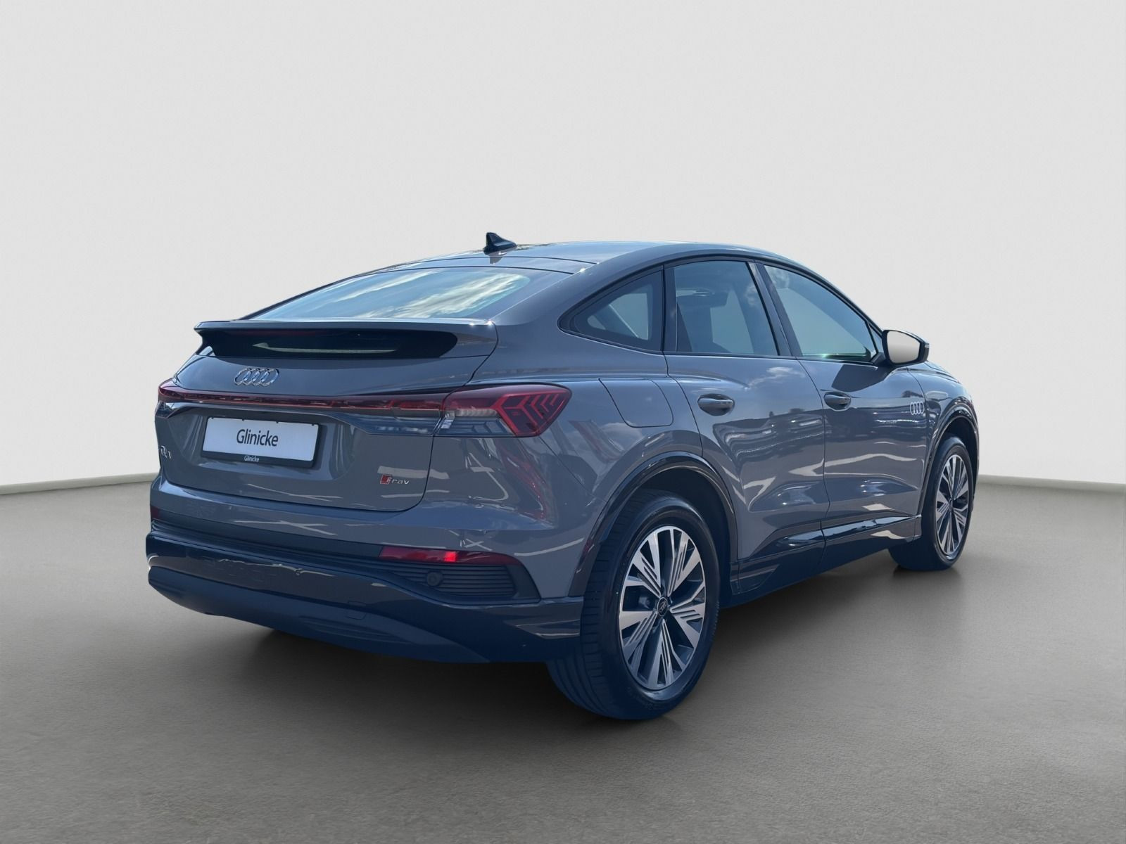 Audi - Q4 Sportback e-tron_6
