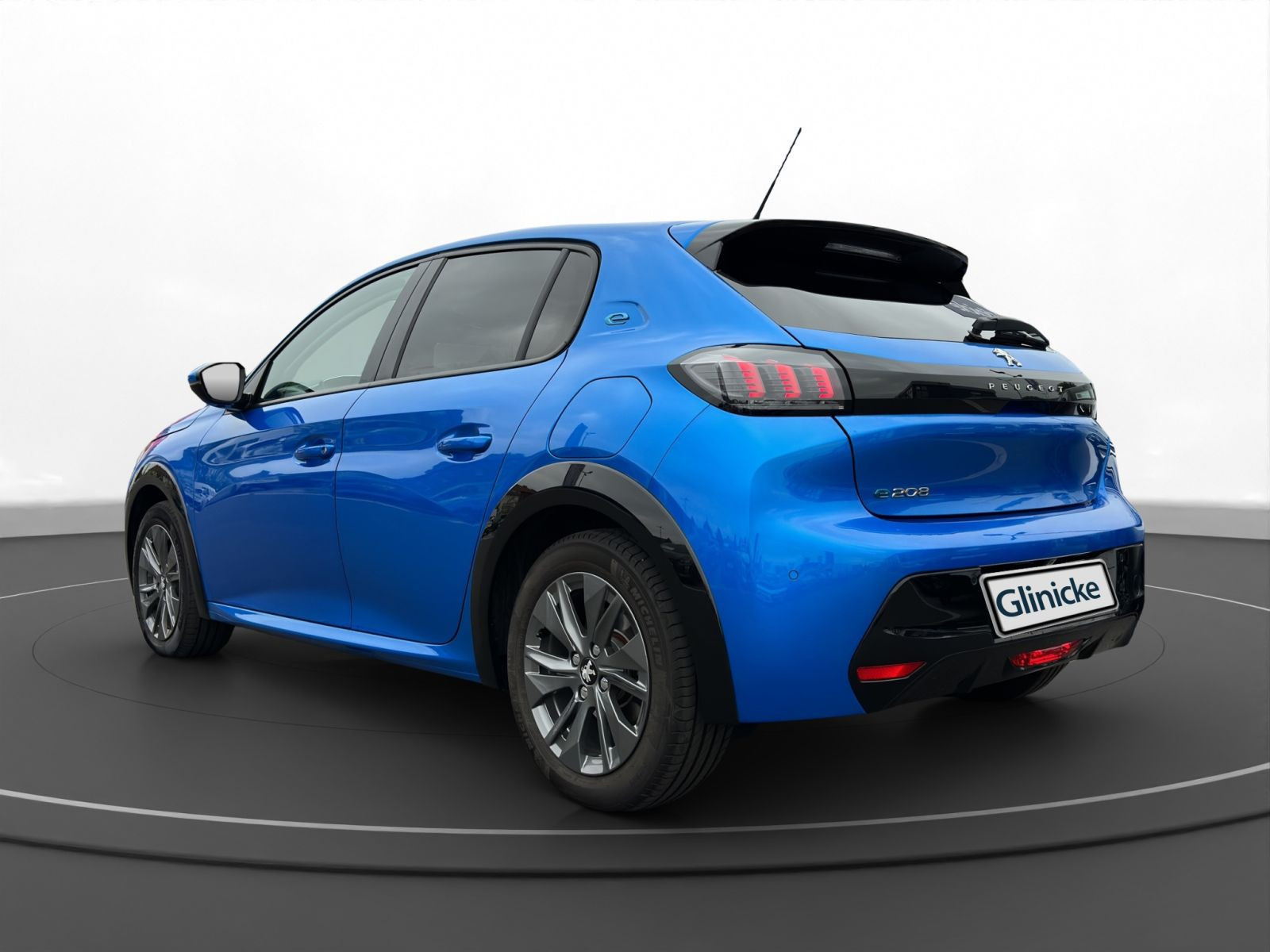 Peugeot - 208_9