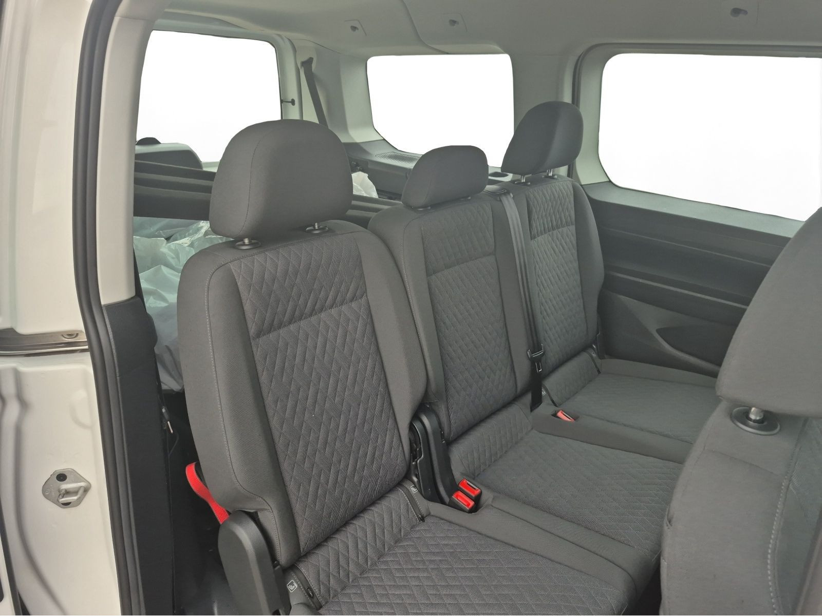 Volkswagen - Caddy_13