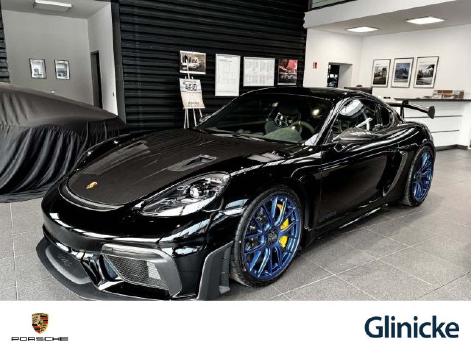 Cayman GT4 RS